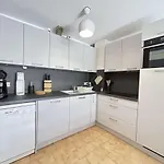Mazet Renove A Ste-maxime, 3 Pieces, 6 Couchages, Centre-ville, A 500m - Fr-1-226-517 Ferienhaus *