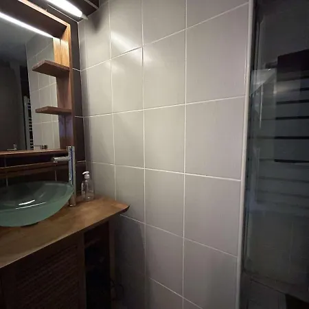 Mazet Renove A Ste-maxime, 3 Pieces, 6 Couchages, Centre-ville, A 500m - Fr-1-226-517 Holiday home